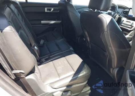 2021 Ford Explorer Xlt z USA, uszkodzony, nr VIN 1FMSK8DH5MGB29302